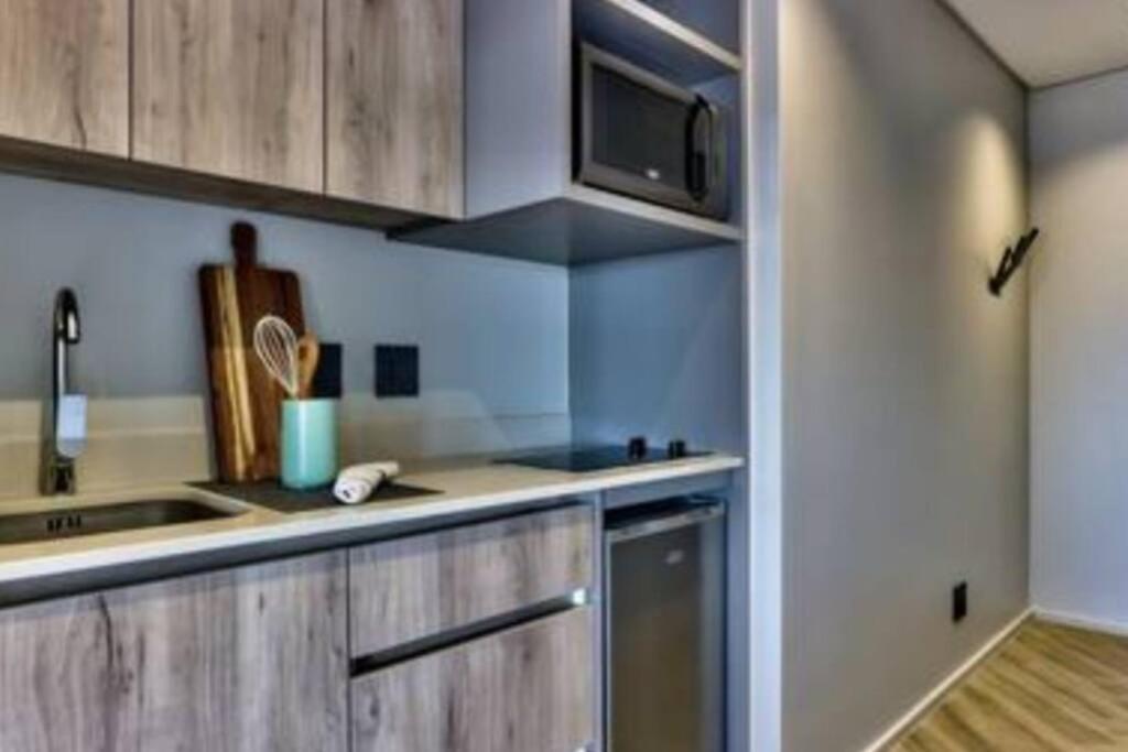 Stunning 1-Bedroom Apartment With Mountain Views Kapstaden Eksteriør billede